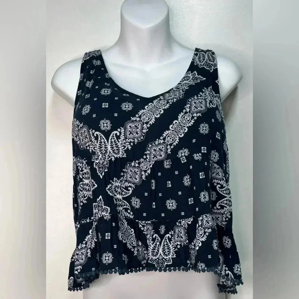 EN CREME size S Blue White BANDANNA Print Women BOHO Flowy Tank Top - Picture 2 of 4